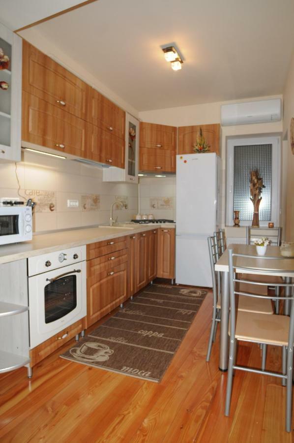 Casa Di Luca Apartment Brasov Ngoại thất bức ảnh